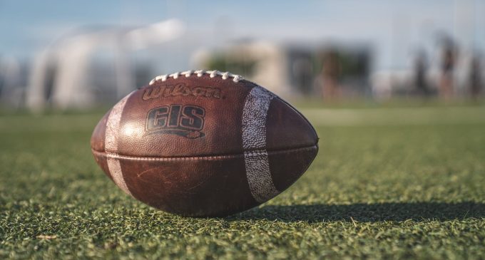 Gordon, Abbott face off in sixman quarterfinals showdown