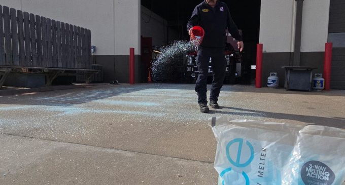 Local Agencies Prepare for Weekend Winter Storm